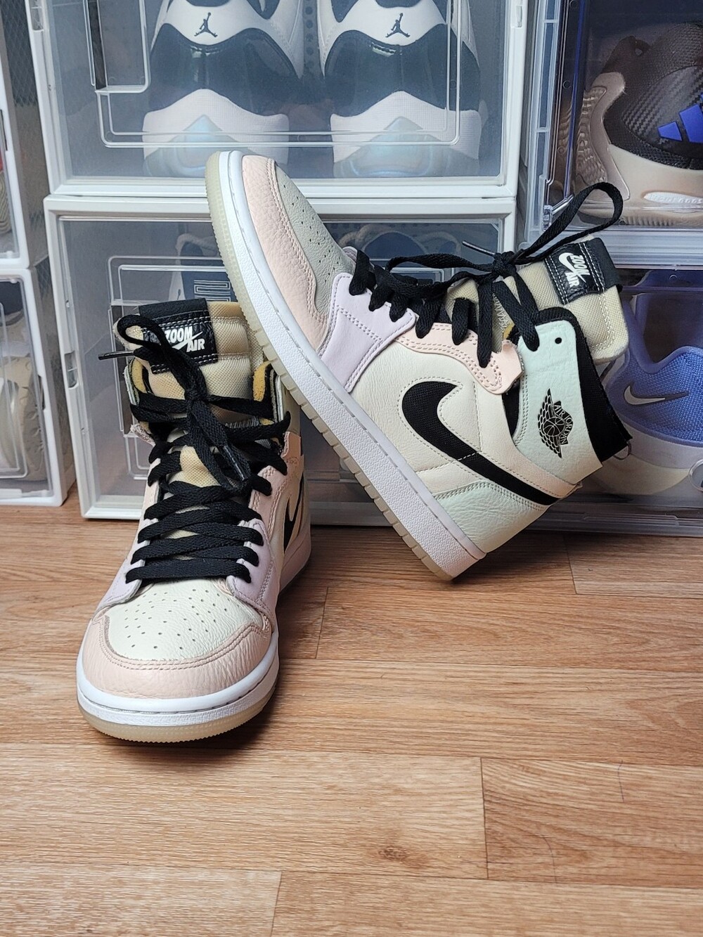 Level SS/New - Air Jordan  Air Jordan 1 High Zoom CT0979-101 Women's Size 8.5